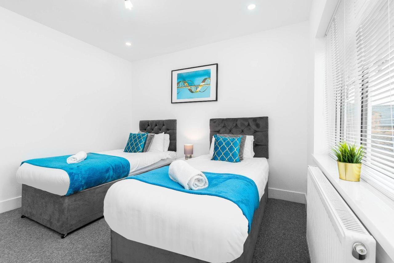 5 Bedroom House - 10 Guests - Multiple Off Street Parking - Garden - Smart Tv - Wifi - Contractors - Families - Groups Birmingham Exteriér fotografie